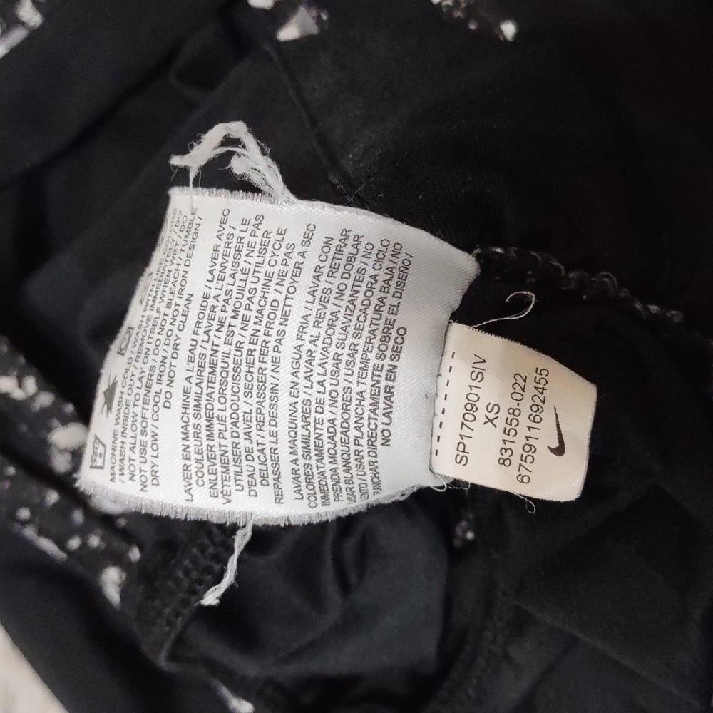 Nike Dri-FIT black workout shorts. - Picture 7 of 8